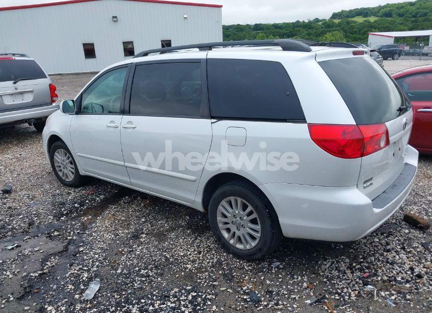 Photo 3 of 2008 Toyota Sienna LIMITED/XLE (VIN 5TDZK22C68S121256)