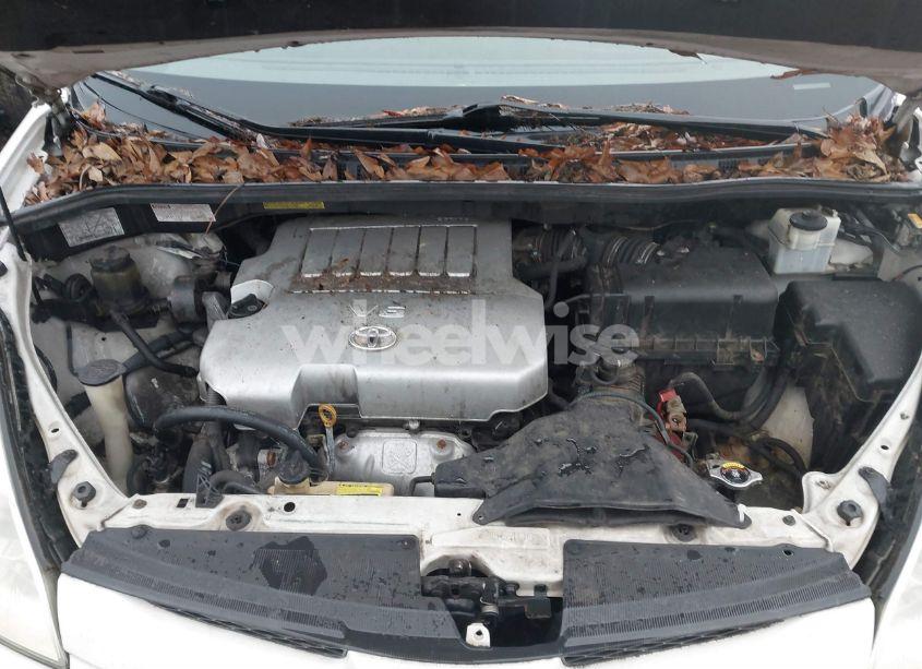 Photo 10 of 2008 Toyota Sienna XLE (VIN 5TDZK22C68S199035)