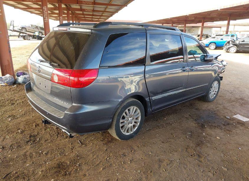 Photo 4 of 2009 Toyota Sienna XLE (VIN 5TDZK22C69S225537)