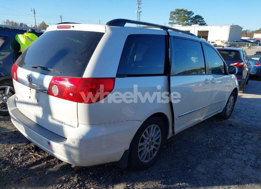 Photo 4 of 2009 Toyota Sienna LIMITED (VIN 5TDZK22C69S241205)