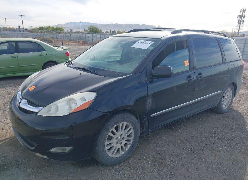 Photo 2 of 2009 Toyota Sienna LIMITED (VIN 5TDZK22C69S251894)