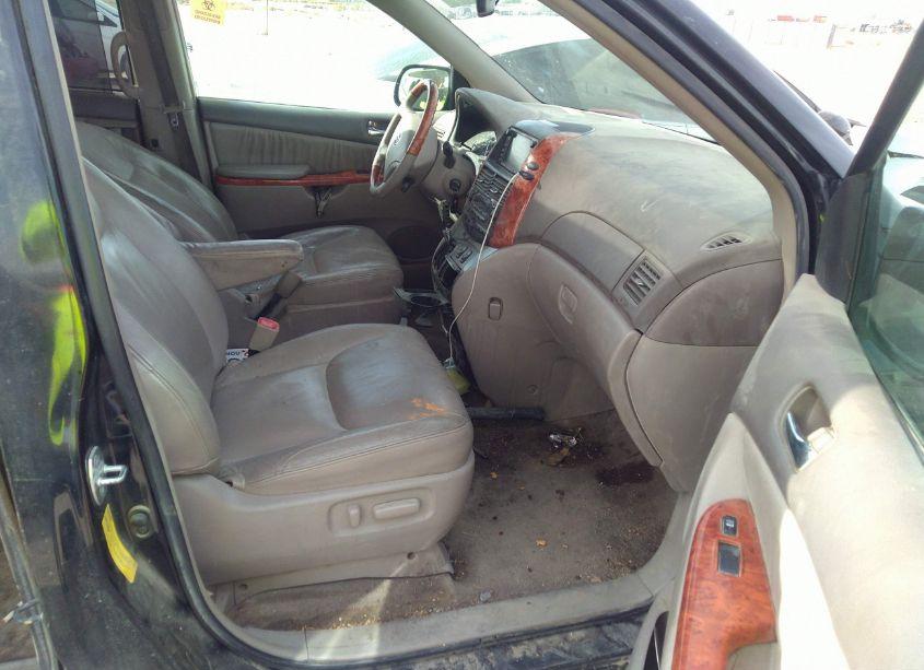 Photo 5 of 2009 Toyota Sienna LIMITED (VIN 5TDZK22C69S251894)