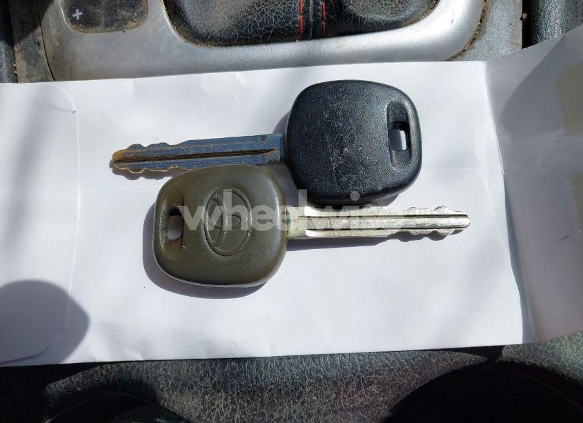 Photo 11 of 2007 Toyota Sienna XLE (VIN 5TDZK22C77S000167)