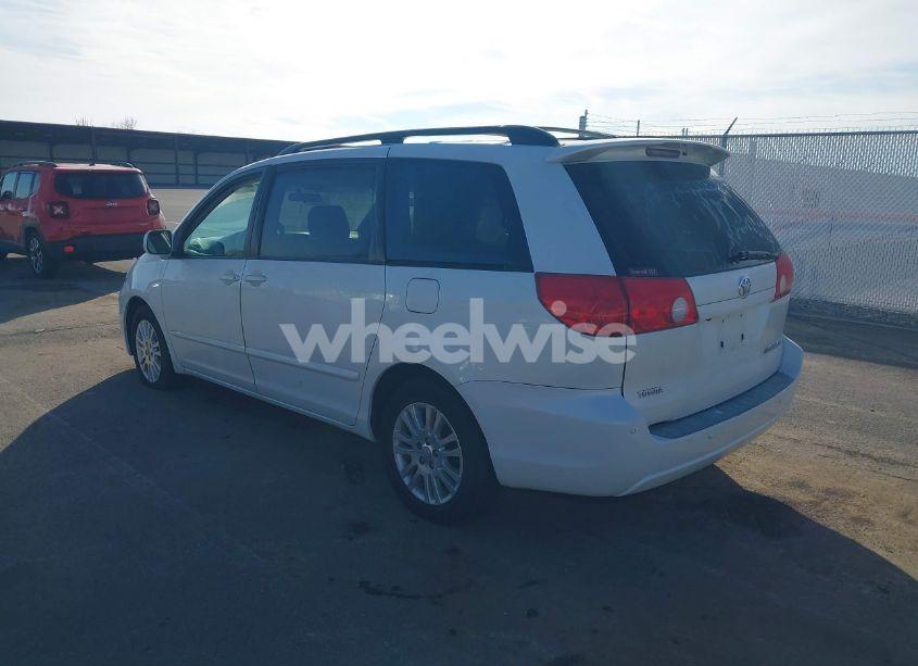 Photo 3 of 2008 Toyota Sienna XLE (VIN 5TDZK22C78S122335)