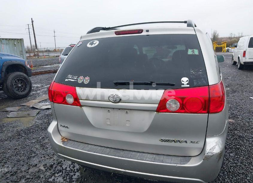 Photo 16 of 2008 Toyota Sienna XLE (VIN 5TDZK22C78S153388)