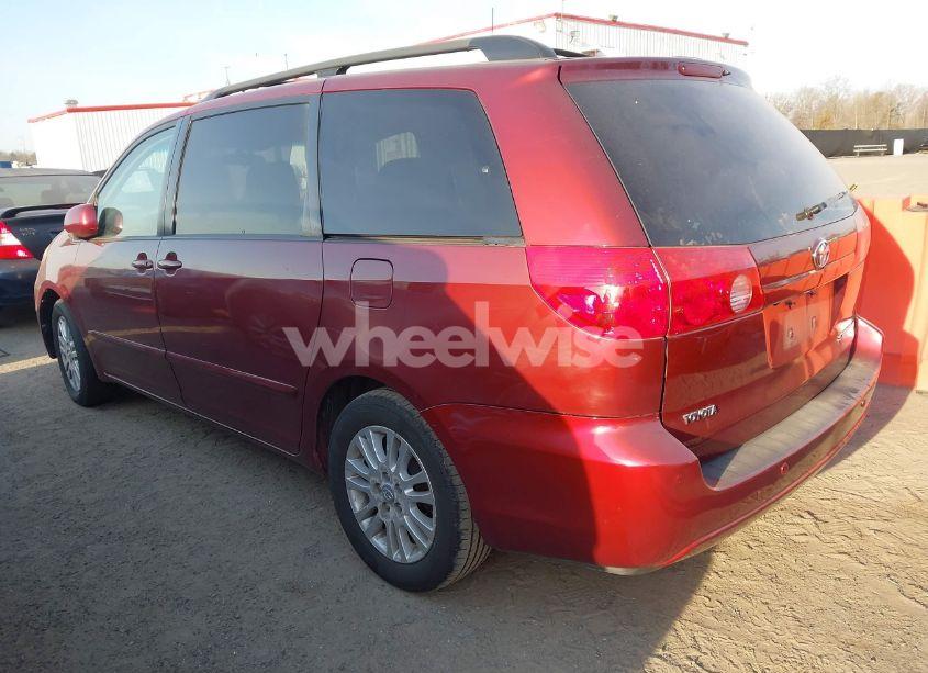 Photo 3 of 2008 Toyota Sienna XLE (VIN 5TDZK22C78S158512)