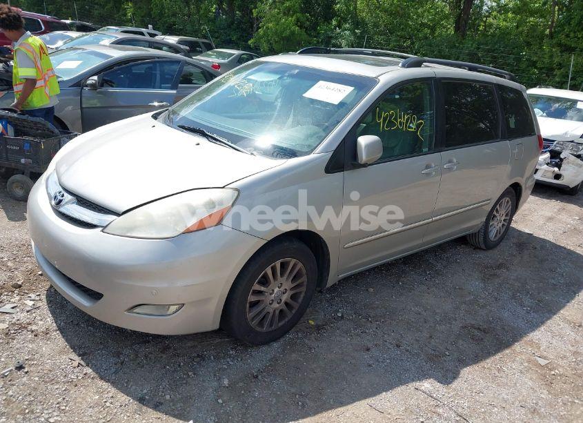 Photo 2 of 2008 Toyota Sienna LIMITED (VIN 5TDZK22C78S206493)