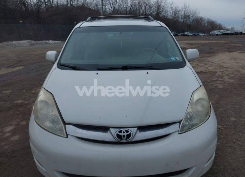 Photo 6 of 2008 Toyota Sienna LIMITED (VIN 5TDZK22C78S209247)