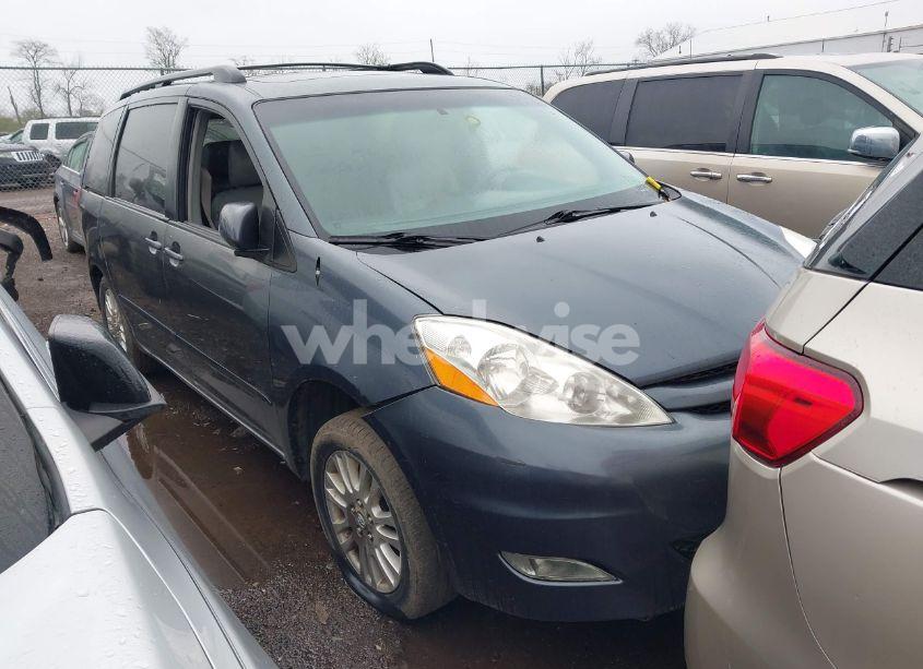2009 Toyota Sienna XLE (VIN 5TDZK22C79S244341) main photo
