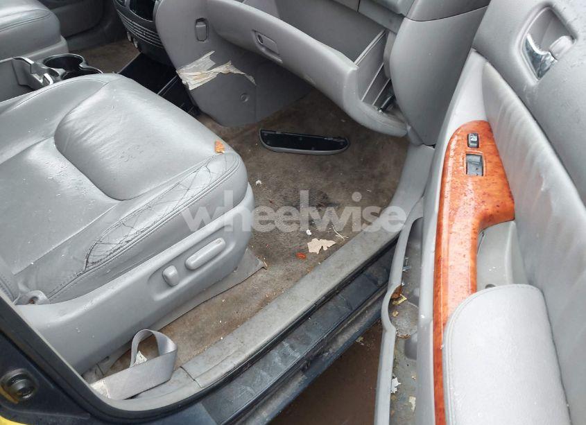 Photo 5 of 2009 Toyota Sienna XLE (VIN 5TDZK22C79S244341)