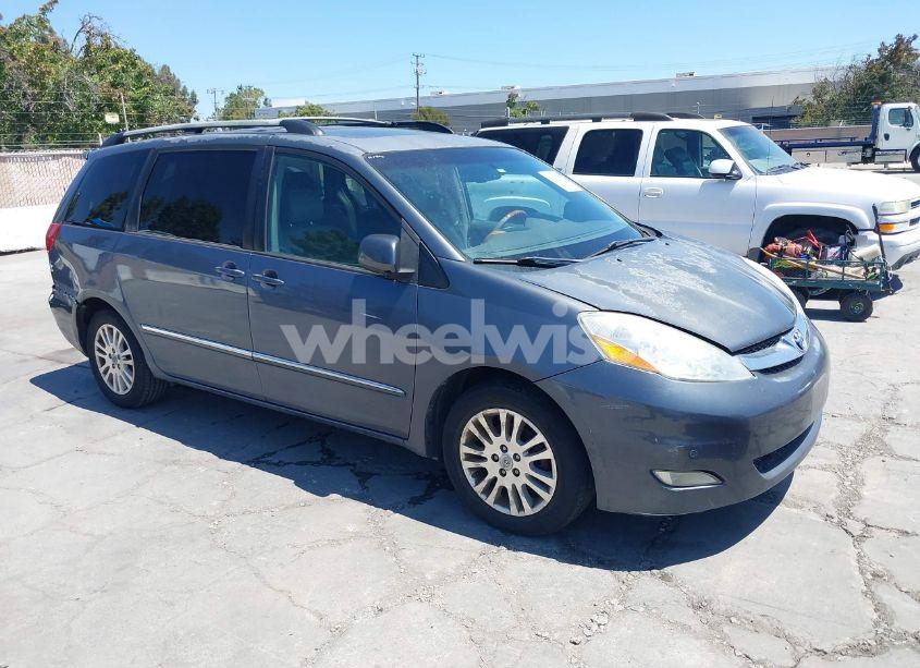 2007 Toyota Sienna XLE/XLE LIMITED (VIN 5TDZK22C87S063469) main photo