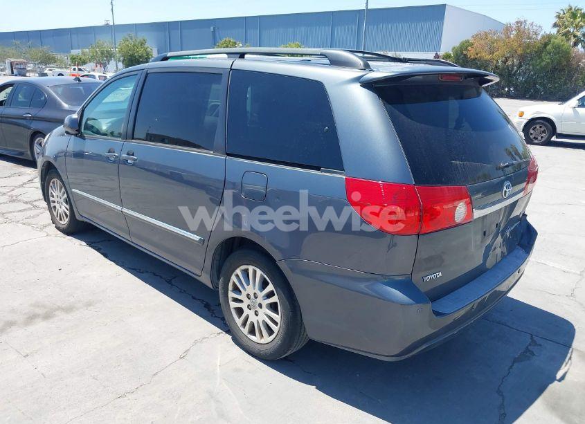 Photo 3 of 2007 Toyota Sienna XLE/XLE LIMITED (VIN 5TDZK22C87S063469)