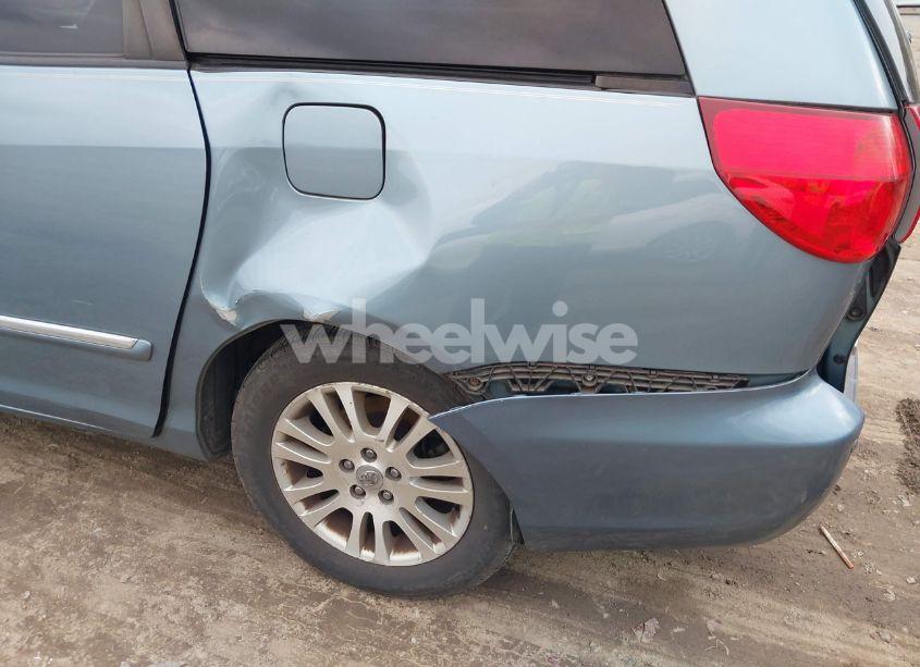 Photo 6 of 2007 Toyota Sienna XLE LIMITED (VIN 5TDZK22C87S063763)