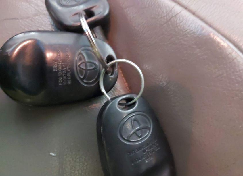 Photo 11 of 2007 Toyota Sienna XLE (VIN 5TDZK22C87S085066)