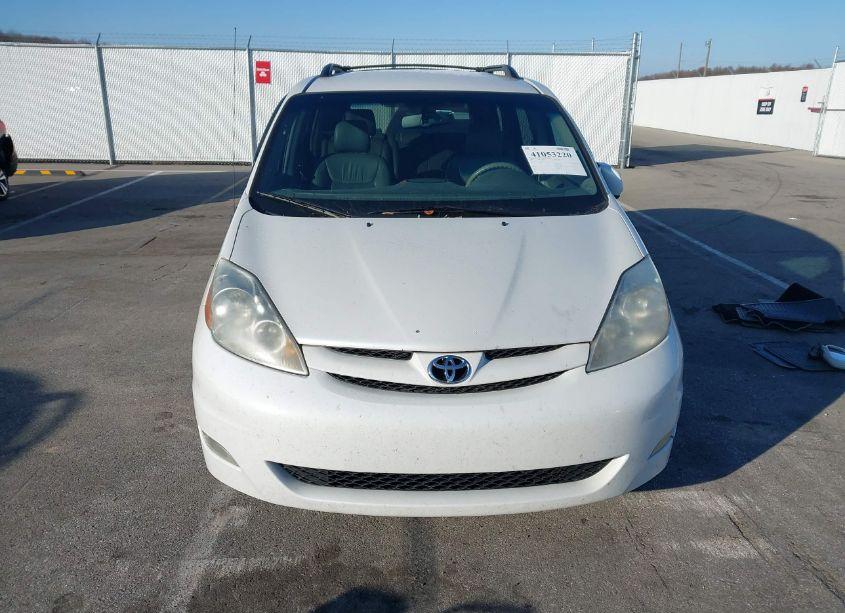 Photo 13 of 2008 Toyota Sienna XLE (VIN 5TDZK22C88S106810)