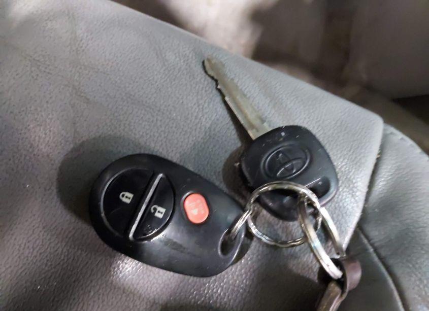 Photo 11 of 2008 Toyota Sienna XLE (VIN 5TDZK22C88S157109)