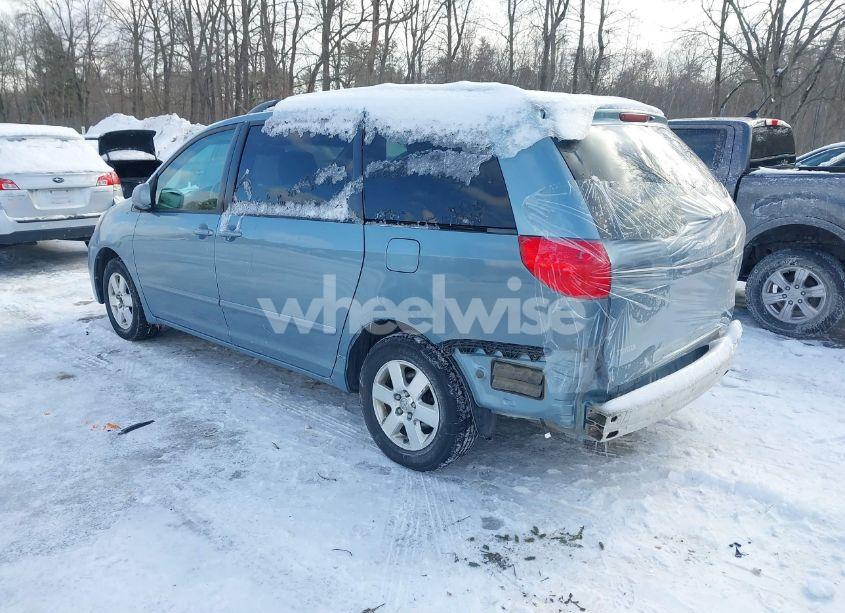 Photo 3 of 2008 Toyota Sienna XLE (VIN 5TDZK22C88S176341)