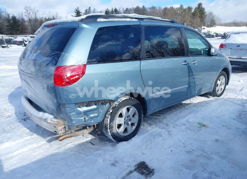 Photo 4 of 2008 Toyota Sienna XLE (VIN 5TDZK22C88S176341)