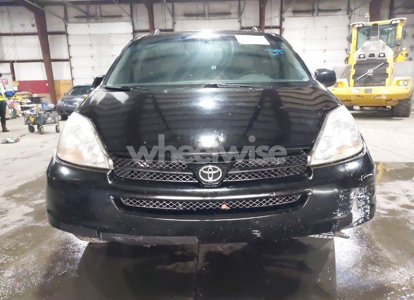 Photo 12 of 2008 Toyota Sienna XLE (VIN 5TDZK22C88S183077)