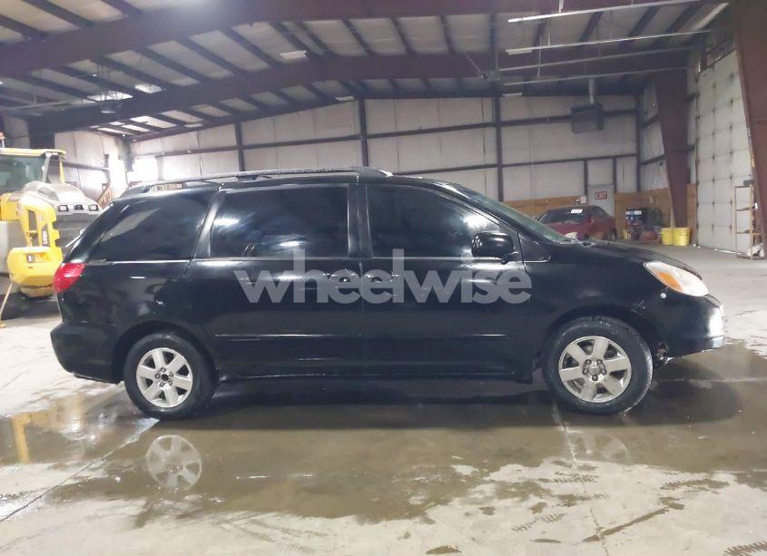 Photo 13 of 2008 Toyota Sienna XLE (VIN 5TDZK22C88S183077)