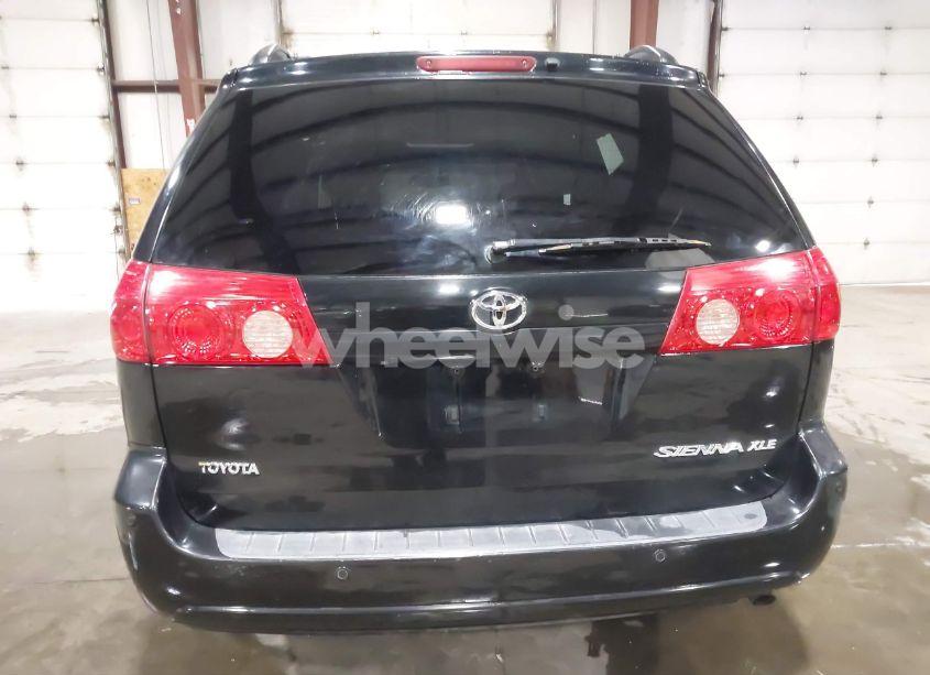 Photo 16 of 2008 Toyota Sienna XLE (VIN 5TDZK22C88S183077)