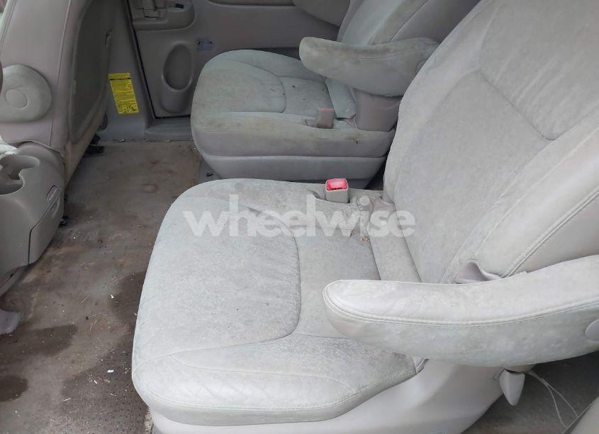 Photo 8 of 2009 Toyota Sienna XLE (VIN 5TDZK22C89S226706)