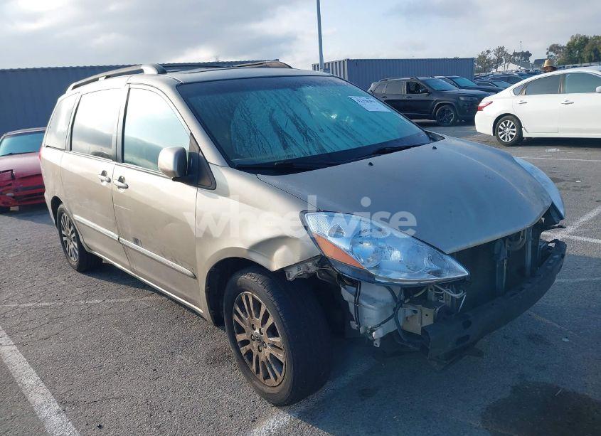 2009 Toyota Sienna LIMITED (VIN 5TDZK22C89S268552) main photo