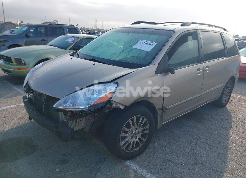 Photo 2 of 2009 Toyota Sienna LIMITED (VIN 5TDZK22C89S268552)
