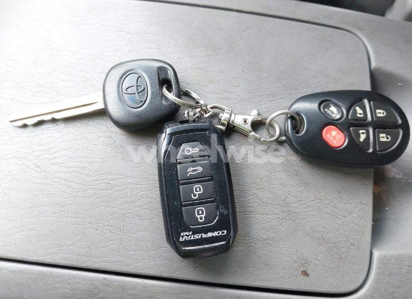 Photo 11 of 2007 Toyota Sienna XLE LIMITED (VIN 5TDZK22C97S091328)