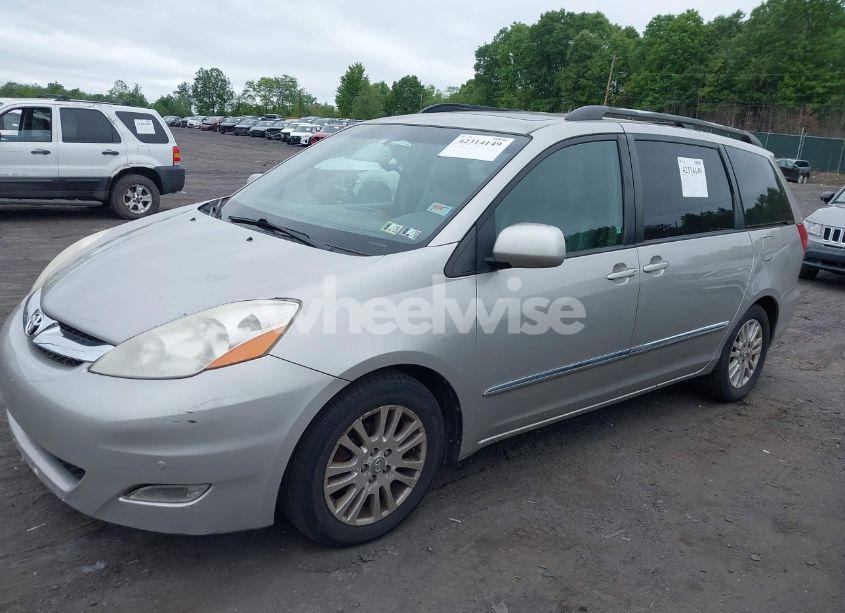 Photo 2 of 2007 Toyota Sienna XLE LIMITED (VIN 5TDZK22C97S091328)