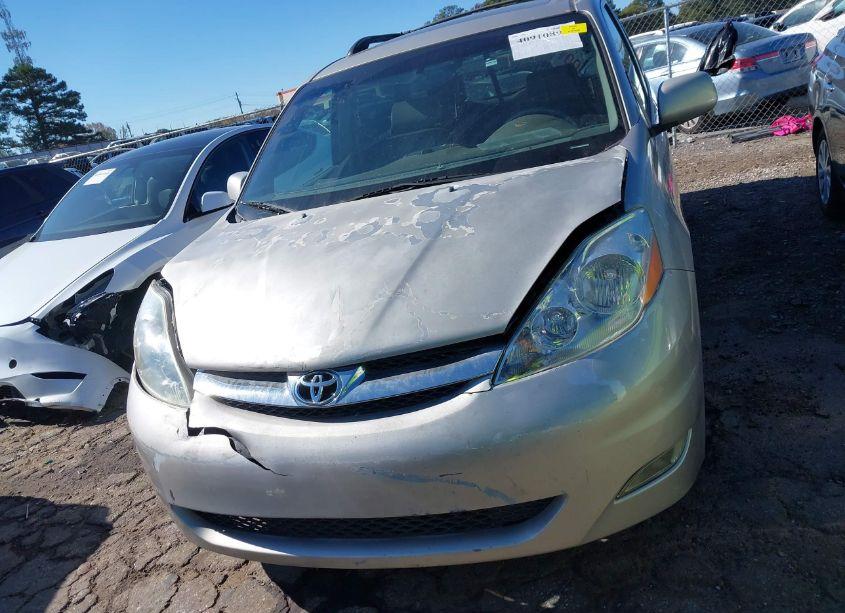 Photo 12 of 2008 Toyota Sienna XLE (VIN 5TDZK22C98S146779)