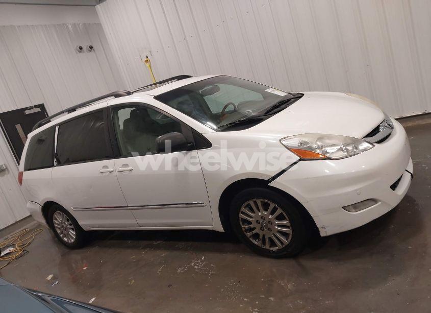 Photo 13 of 2009 Toyota Sienna LIMITED (VIN 5TDZK22C99S241277)