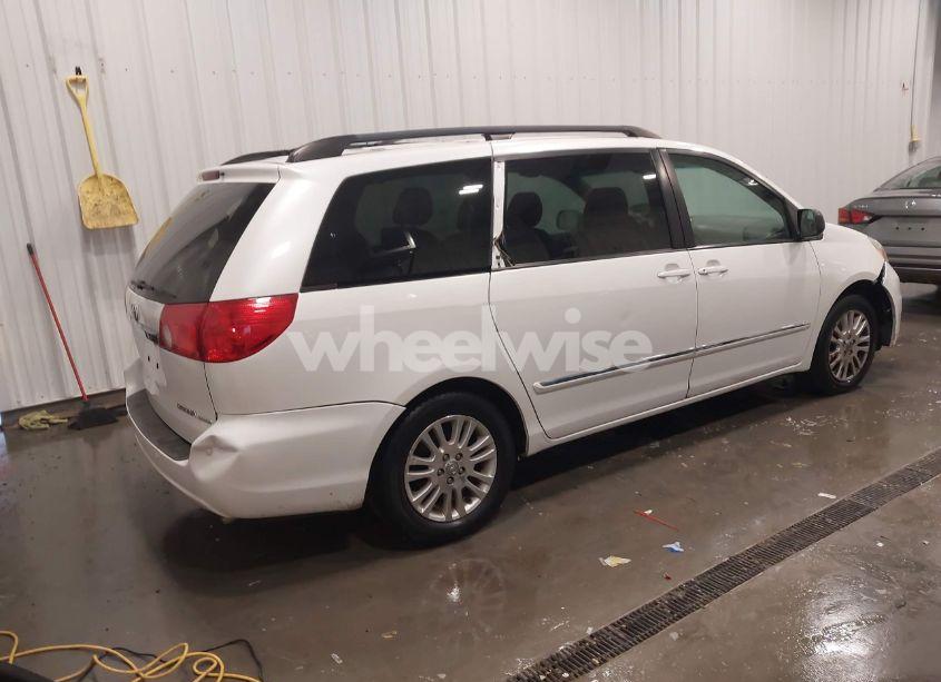 Photo 4 of 2009 Toyota Sienna LIMITED (VIN 5TDZK22C99S241277)