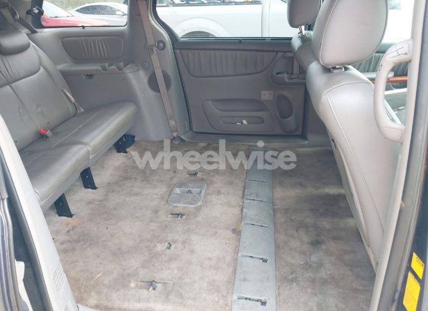 Photo 8 of 2009 Toyota Sienna XLE (VIN 5TDZK22C99S263134)