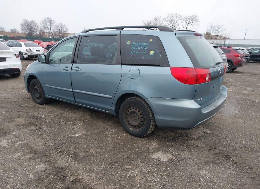 Photo 3 of 2007 Toyota Sienna CE (VIN 5TDZK23C07S007444)