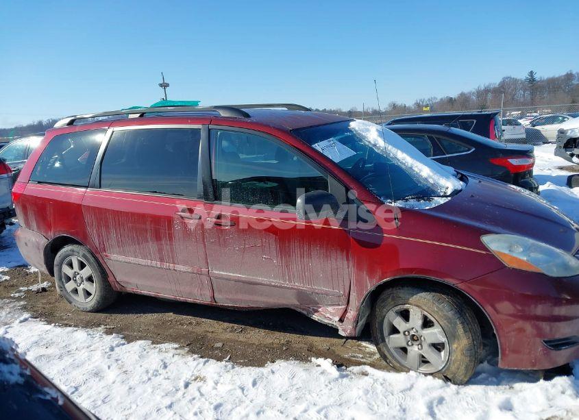 Photo 6 of 2007 Toyota Sienna LE (VIN 5TDZK23C07S023224)