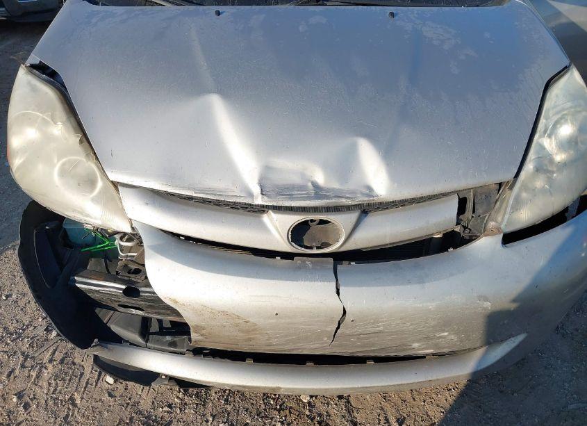 Photo 6 of 2007 Toyota Sienna LE (VIN 5TDZK23C07S035261)