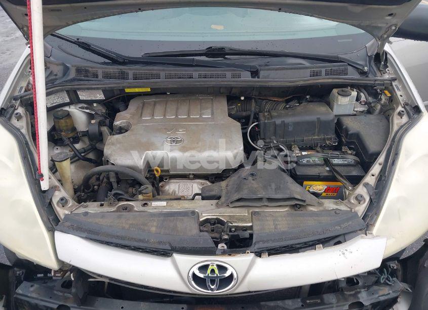 Photo 10 of 2007 Toyota Sienna LE (VIN 5TDZK23C07S047443)