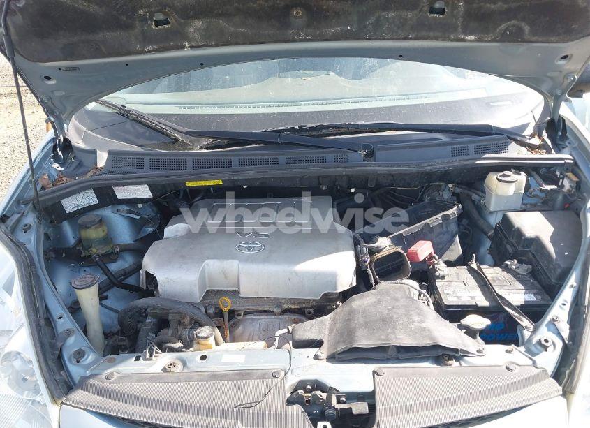 Photo 10 of 2007 Toyota Sienna LE (VIN 5TDZK23C07S061827)