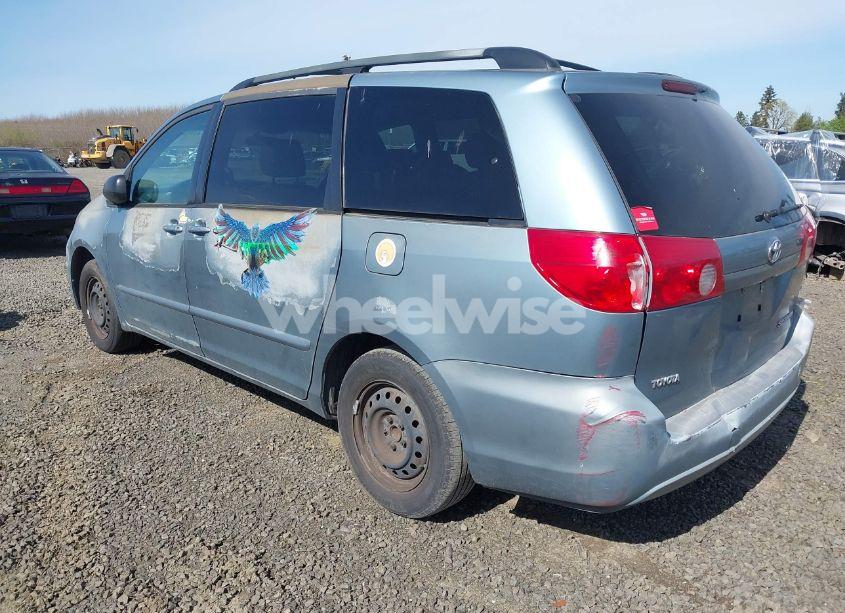 Photo 3 of 2007 Toyota Sienna LE (VIN 5TDZK23C07S061827)