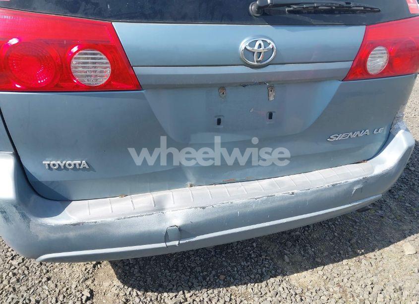 Photo 6 of 2007 Toyota Sienna LE (VIN 5TDZK23C07S061827)