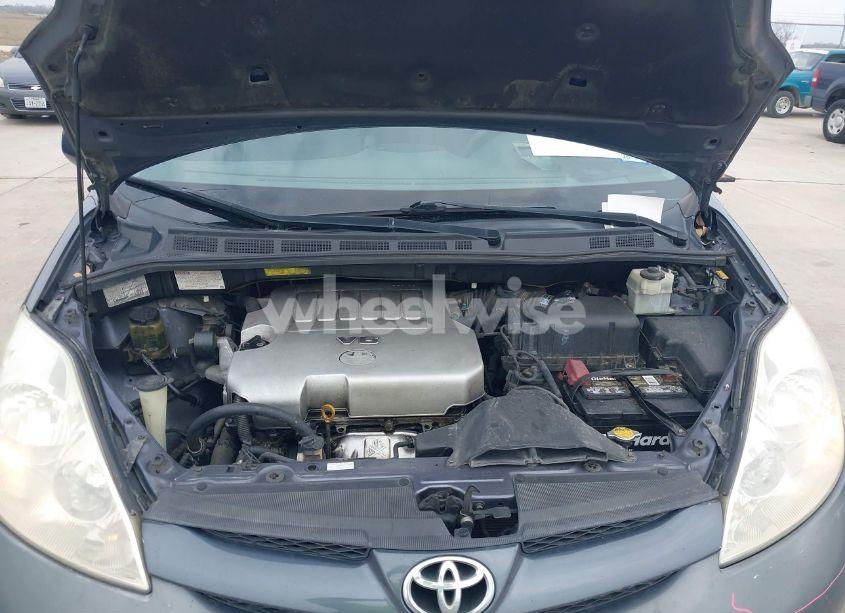 Photo 10 of 2007 Toyota Sienna CE (VIN 5TDZK23C07S075677)