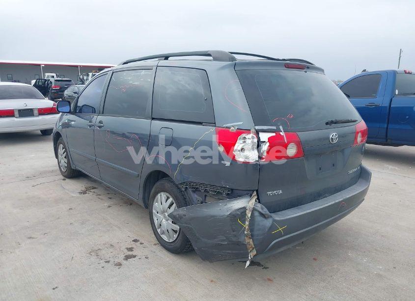 Photo 3 of 2007 Toyota Sienna CE (VIN 5TDZK23C07S075677)