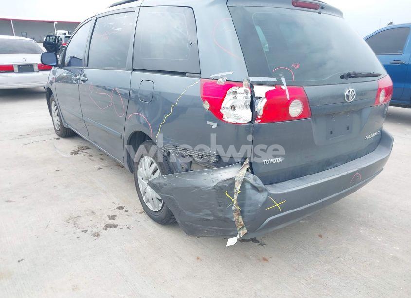 Photo 6 of 2007 Toyota Sienna CE (VIN 5TDZK23C07S075677)