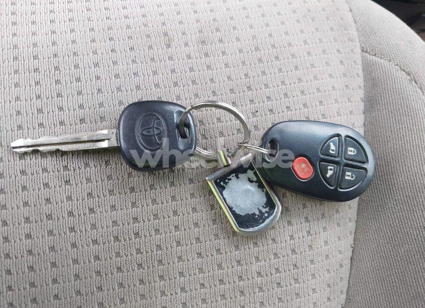 Photo 11 of 2008 Toyota Sienna LE (VIN 5TDZK23C08S102622)