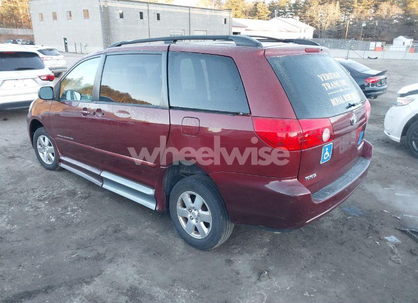 Photo 3 of 2008 Toyota Sienna LE (VIN 5TDZK23C08S121610)