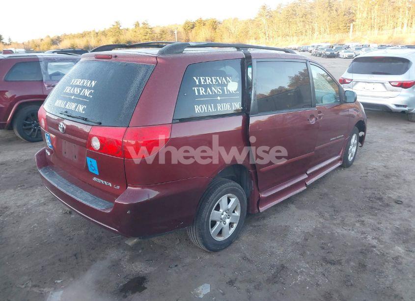 Photo 4 of 2008 Toyota Sienna LE (VIN 5TDZK23C08S121610)