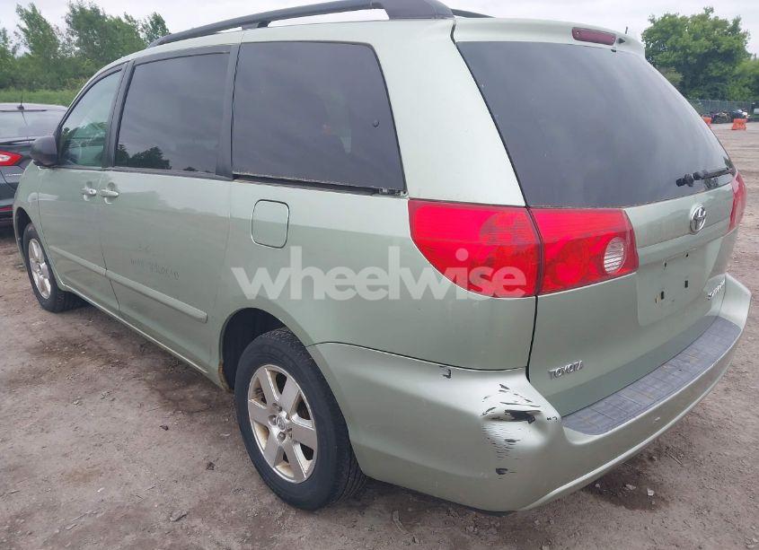 Photo 6 of 2008 Toyota Sienna LE (VIN 5TDZK23C08S134860)