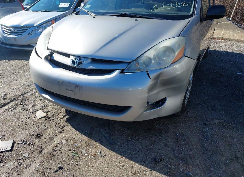 Photo 6 of 2008 Toyota Sienna LE (VIN 5TDZK23C08S139685)