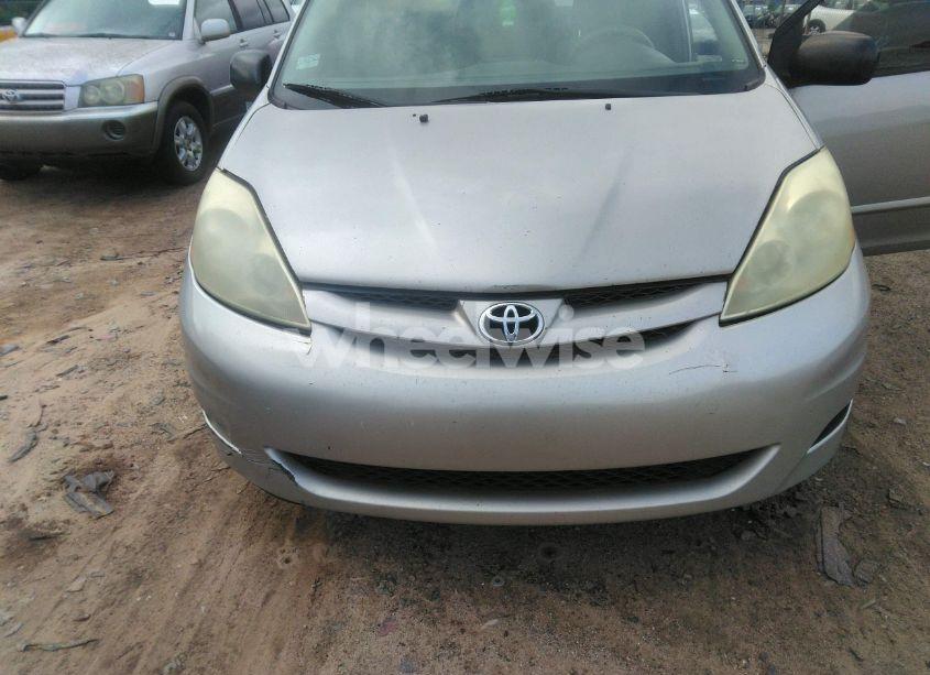 Photo 6 of 2008 Toyota Sienna LE (VIN 5TDZK23C08S186005)